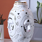 Ваза с декоративными лицами и графическими элементами в виде сердец и символов Faces of Imagination варинант исполнения - 4 | Loft Concept в Санкт-петербурге