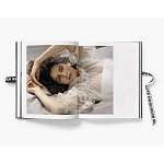 Подарочное издание про феминизм в моде Марии Грации Кьюри Her Dior Maria Grazia Chiuris New Voice варинант исполнения - 6 | Loft Concept в Санкт-петербурге