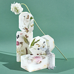 Шкатулка из эпоксидной смолы с цветами белая Epoxy Resin Rectangular Box White варинант исполнения - 4 | Loft Concept в Санкт-петербурге