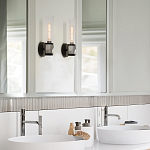 Бра для ванных комнат с прозрачным стеклянным плафоном в форме цилиндра Hinkley варинант исполнения - 8 | Loft Concept в Санкт-петербурге