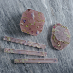 Шкатулка из эпоксидной смолы с цветами розовая Epoxy Resin Square Box Pink варинант исполнения - 4 | Loft Concept в Санкт-петербурге