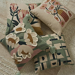 Подушка с цветочным принтом Blooming Elegance Rose варинант исполнения - 6 | Loft Concept в Санкт-петербурге