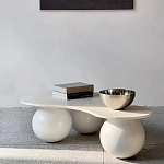 Дизайнерский журнальный стол с изогнутой столешницей на круглых ножках Rigilyr варинант исполнения - 1 | Loft Concept в Санкт-петербурге