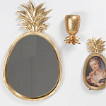 Зеркало овальной формы с золотистой рамкой и декоративной верхушкой в виде ананаса Pineapple Shine  варинант исполнения - 1 | Loft Concept в Санкт-петербурге