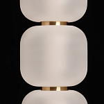 Подвесной светильник с 3-мя округлыми матовыми плафонами из белого стекла Golden Swirl варинант исполнения - 6 | Loft Concept в Санкт-петербурге