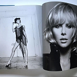 Подарочный Фотоальбом Two Million Miles by Andrew Macpherson варинант исполнения - 8 | Loft Concept в Санкт-петербурге