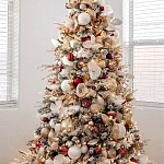 Заснеженная Новогодняя Ель с золотыми листьями и цветами в комплекте варинант исполнения - 1 | Loft Concept в Санкт-петербурге