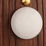 Настенный светильник с деревянным резным основанием Wood Wall Lamp варинант исполнения - 2 | Loft Concept в Санкт-петербурге