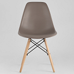 Пластиковый стул на ножках из массива бука Eames Cappuccino варинант исполнения - 3 | Loft Concept в Санкт-петербурге