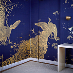Обои ручная роспись в стиле Арт-деко Whistler Peacocks Colourway SC-100 on Empire Blue dyed silk варинант исполнения - 2 | Loft Concept в Санкт-петербурге