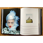 Коллекционная редкая Книга Tim Walker Pictures 2008 варинант исполнения - 1 | Loft Concept в Санкт-петербурге