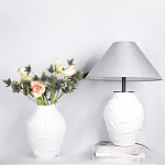 Декоративная ваза белая керамическая с абстрактным объемным декором Molecule Collection варинант исполнения - 4 | Loft Concept в Санкт-петербурге