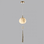 Подвесной светильник с шарообразным плафоном из белого стекла с подвеской из камня и кисточкой Agatelle варинант исполнения - 4 | Loft Concept в Санкт-петербурге