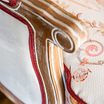 Трехместный диван из массива бука бежевый с растительным орнаментом Raffael Renaissance Beige Sofa варинант исполнения - 7 | Loft Concept в Санкт-петербурге