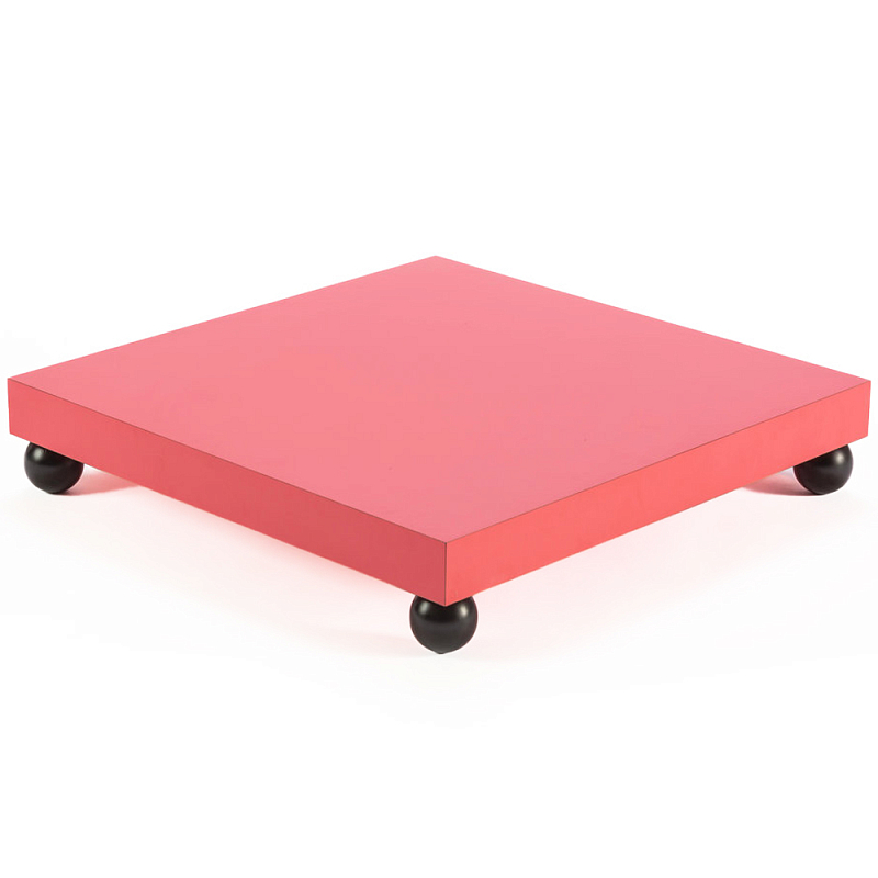 Дизайнерский кофейный стол на круглых ножках Poltronova T02 Pink Coffee Table Розовый Черный в Санкт-петербурге | Loft Concept 