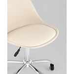 Офисный стул на металлическом основании EGGERY Beige пластик варинант исполнения - 2 | Loft Concept в Санкт-петербурге
