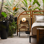 Настольная лампа с круглым деревянным отражателем и черным цилиндрическим плафоном Accord Lighting варинант исполнения - 8 | Loft Concept в Санкт-петербурге