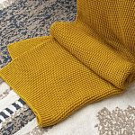 Плед из хлопка жемчужной вязки горчичного цвета Waffle Comfort варинант исполнения - 6 | Loft Concept в Санкт-петербурге