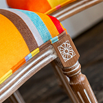 Стул бежевый в разноцветную полоску из натурального бука с изображением птиц и цветов Blooming Birds Colorful Stripes Chair варинант исполнения - 8 | Loft Concept в Санкт-петербурге