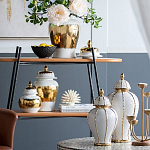 Ваза с золотыми полосами на белом фоне Chinoiserie Ceramics варинант исполнения - 4 | Loft Concept в Санкт-петербурге