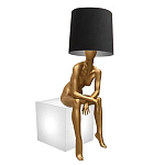 Лампа MANNEQUIN LAMP с абажуром девушка на кресле варинант исполнения - 3 | Loft Concept в Санкт-петербурге