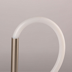 Настольная лампа белым изогнутым плафоном на круглой подставке Luke Lampco Tracer Lamp варинант исполнения - 9 | Loft Concept в Санкт-петербурге