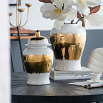 Ваза белая с крышкой и золотистыми фрагментами Chinoiserie Ceramics варинант исполнения - 1 | Loft Concept в Санкт-петербурге