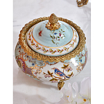 Шкатулка с крышкой из голубого фарфора с риунком птиц и цветов Blue Garden варинант исполнения - 2 | Loft Concept в Санкт-петербурге