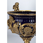 Чаша темно-синего цвета с фигурками ангелов и рельефным декором Eden Garden porcelain and bronze варинант исполнения - 2 | Loft Concept в Санкт-петербурге